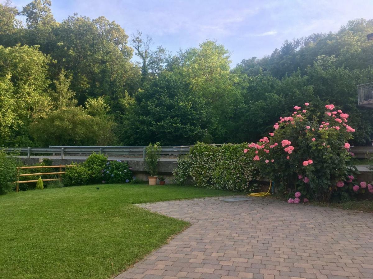Agriturismo La Ferriera ピニョーネ エクステリア 写真
